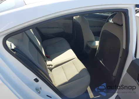 2017 Hyundai Elantra Se z USA, uszkodzony, nr VIN 5NPD74LF5HH138362